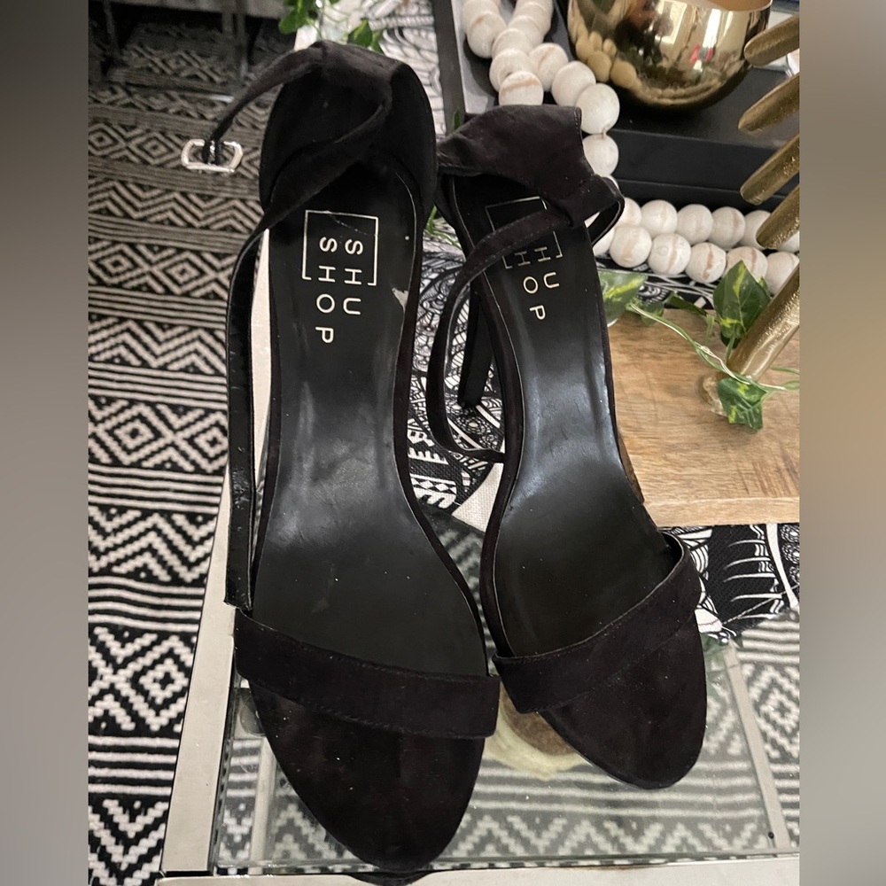 Strap Sandals - Picture 3 of 4